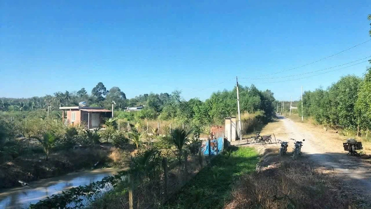 Bán khu nghỉ dưỡng 1.100m² Long Hoa, Tây Ninh 695 triệu - Ảnh thu nhỏ 2