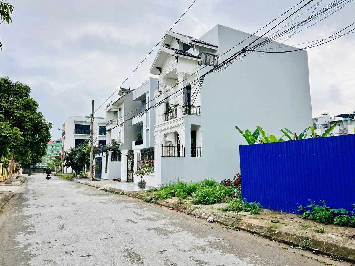 Bán biệt thự 121m2 Bùi Viện 8 tỷ 590 - Ảnh thu nhỏ 2