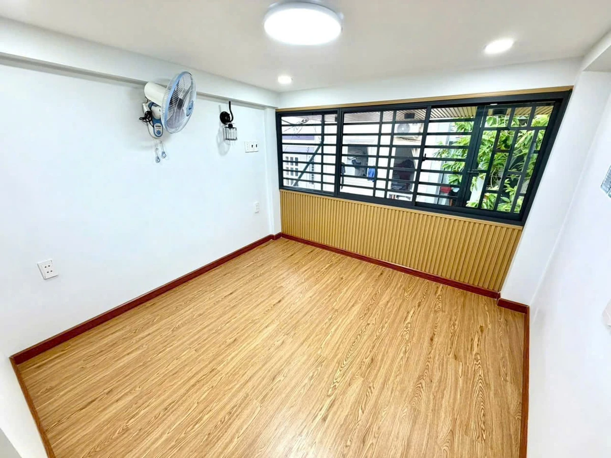 Bán nhà mới 14m² 2PN đường Tô Hiến Thành, Hòa Hưng, Quận 10 giá 2,68 tỷ - Ảnh thu nhỏ 3