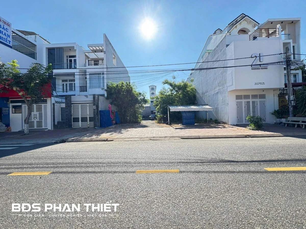 Bán đất mặt tiền Lê Trọng Tấn, 405 m2, Phú Thủy - Ảnh 1
