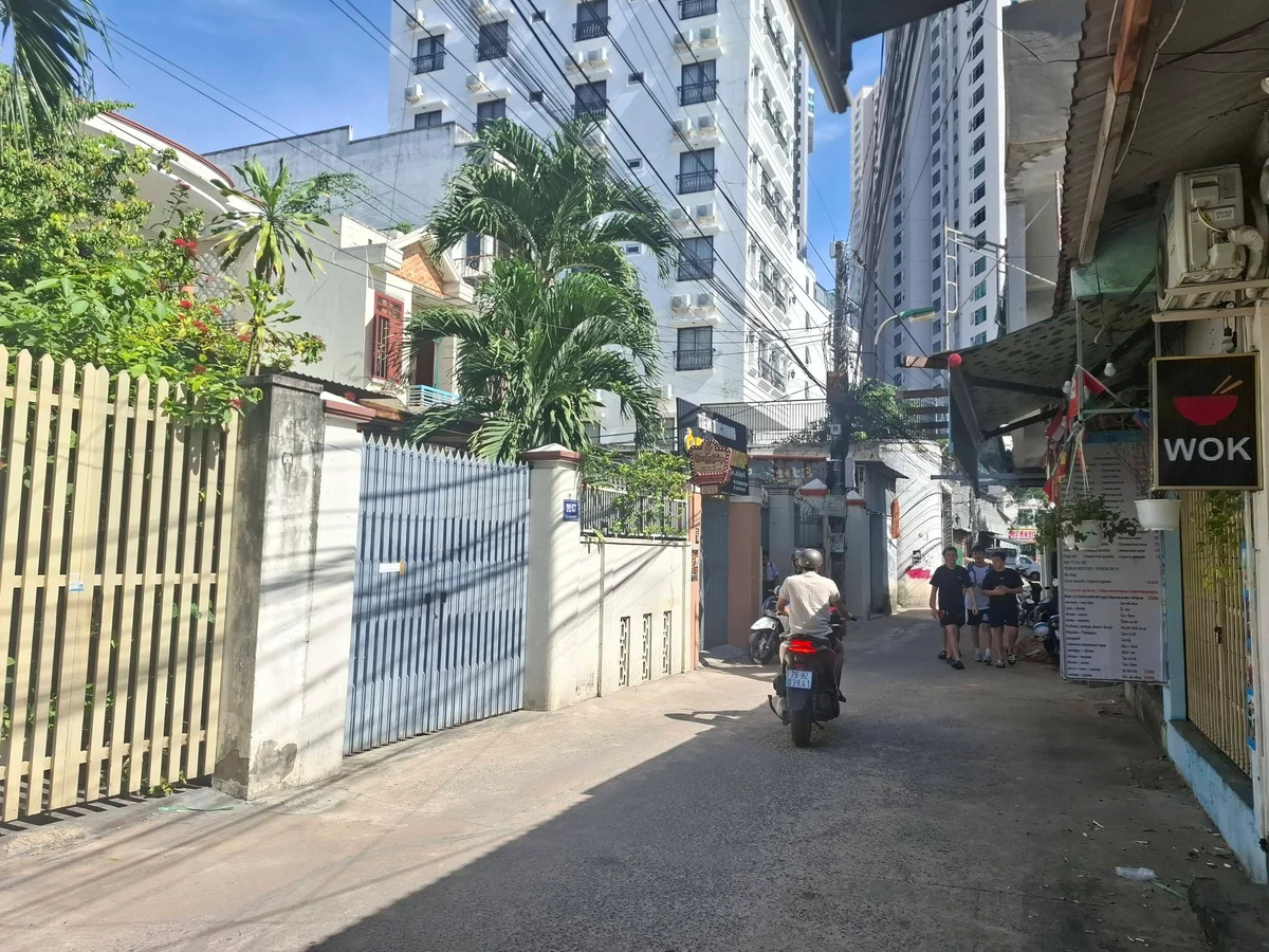 Bán nhà sát biển Hòn Chồng Nha Trang 103m2 - Ảnh thu nhỏ 2