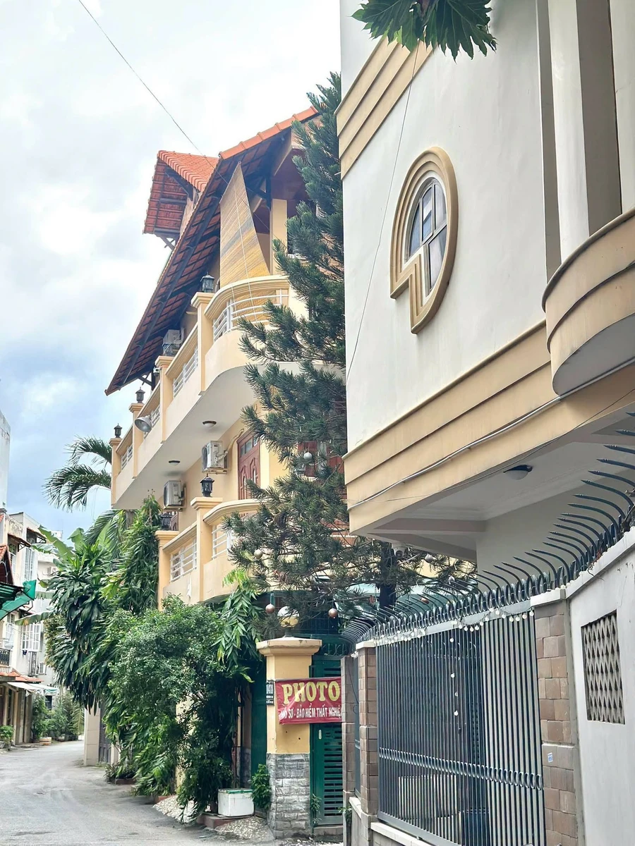Bán nhà lô góc 2 mặt tiền 100m² 4 tầng, hồ bơi, Nguyễn Cửu Vân, Bình Thạnh - Ảnh thu nhỏ 2