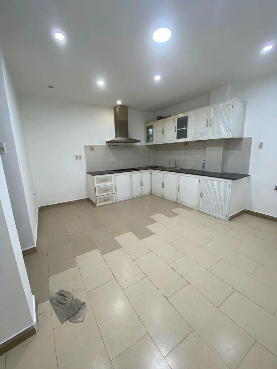 Bán nhà 4 tầng hẻm xe hơi 77m2 đường Chiến Lược, Bình Trị Đông, Bình Tân giá 4,65 tỷ - Ảnh thu nhỏ 3