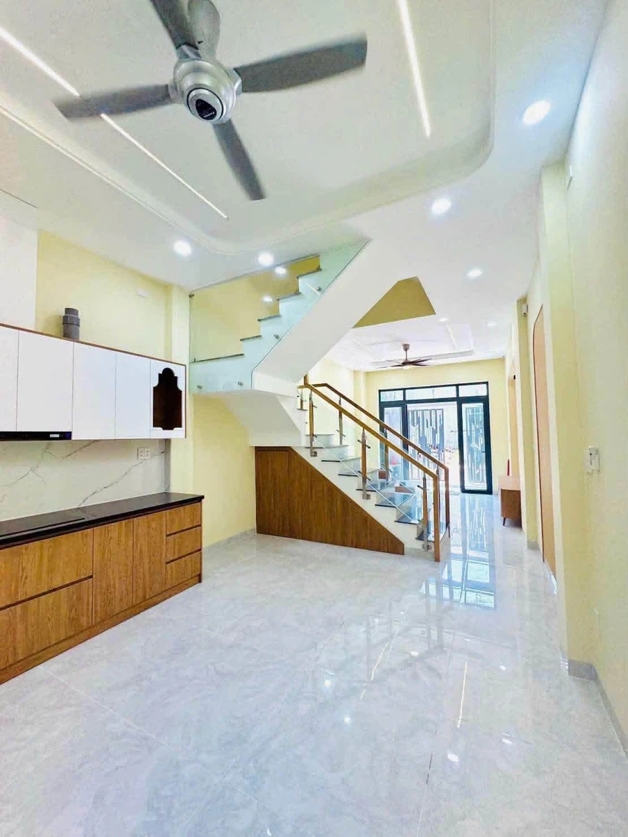 Bán nhà 4 tầng 58.5m2 KDC Long Trường, đường D1 Nguyễn Duy Trinh, Quận 9, giá 6,099 tỷ - Ảnh thu nhỏ 5