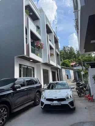 Bán nhà 3 tầng 63m2 Cao Thắng Hà Lầm hơn 3 tỷ - Ảnh thu nhỏ 2