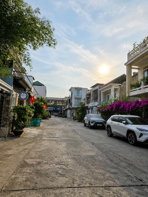 Bán nhà hẻm ô tô Lê Hồng Phong, Nha Trang, 69,9m², 5.18 tỷ