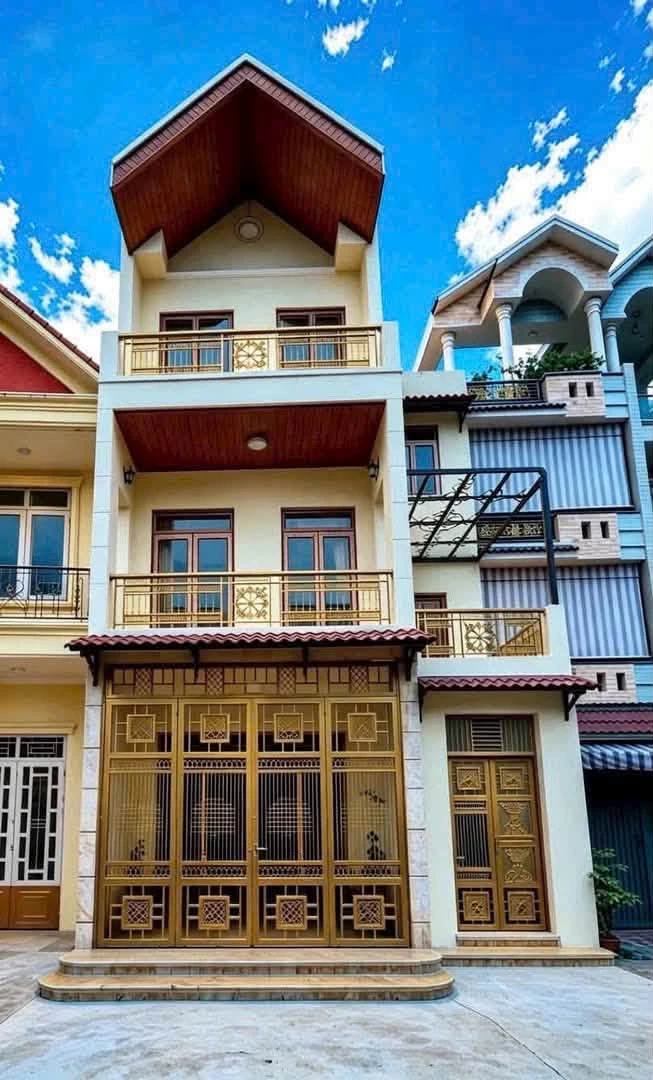 Bán biệt thự mini 6,8x12m 1 trệt 2 lầu 4PN 5WC đường Đình Nghi Xuân, giá 7,5 tỷ - Ảnh 1