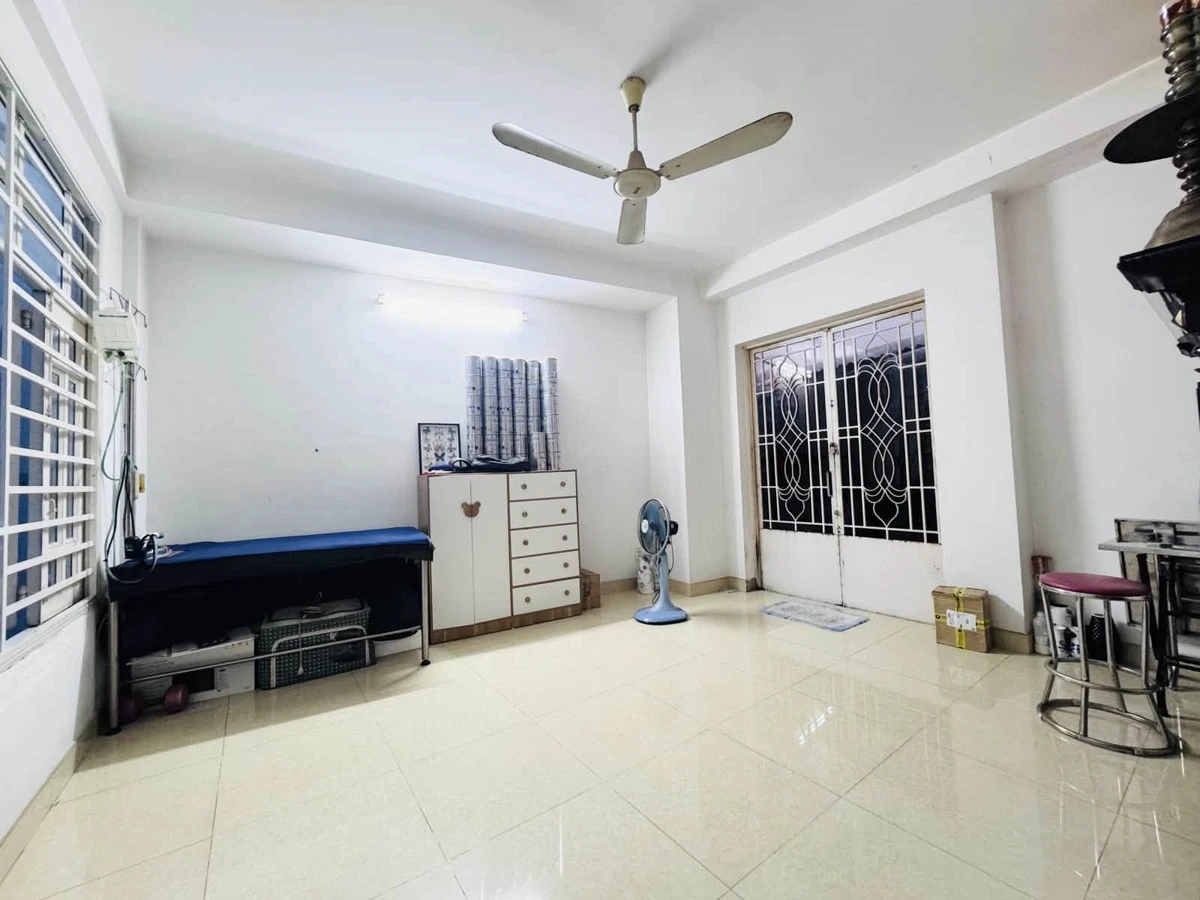 Bán nhà 160m2 ngang 8.5m nở hậu đường Thiên Phước, Tân Bình, gần Cư xá Lữ Gia - Ảnh thu nhỏ 4