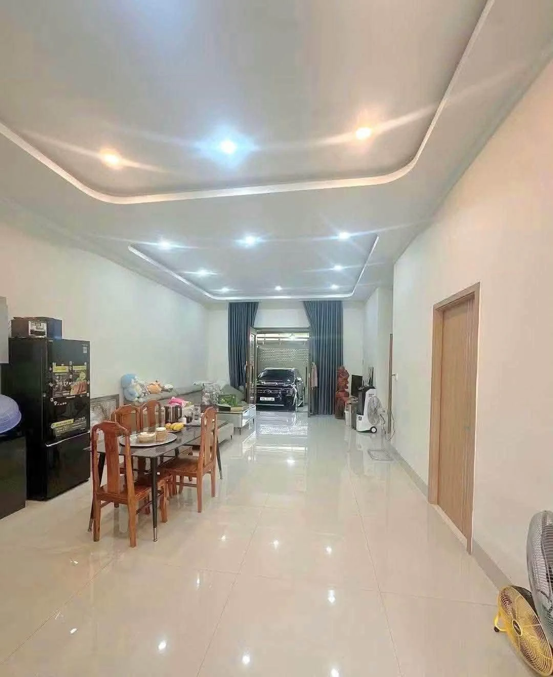 Bán nhà Tân Phú 10x27m, 2 phòng ngủ, sân vườn - Ảnh 1