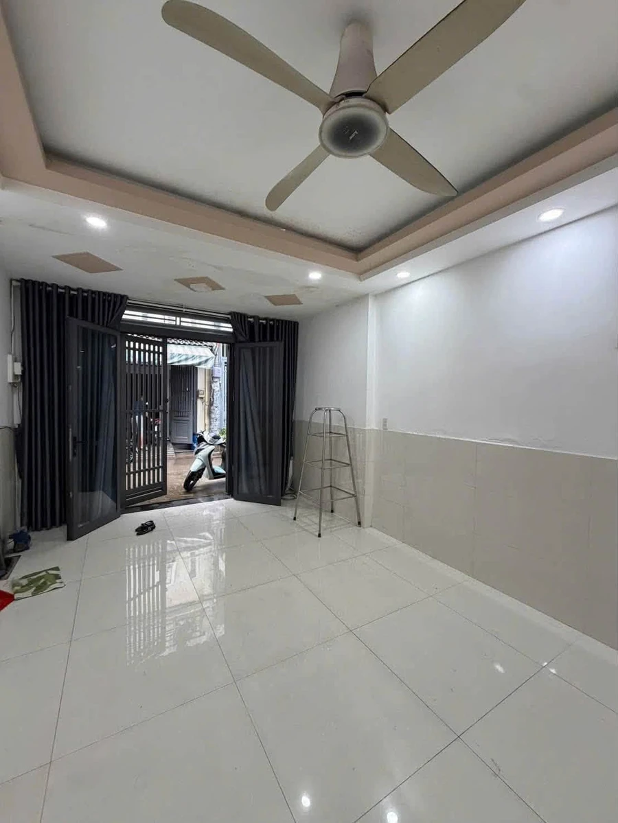Bán nhà hẻm 7m 4x11 (44m²) 2PN 2WC Đường Số 8, Bình Hưng Hòa, Bình Tân - Ảnh thu nhỏ 2