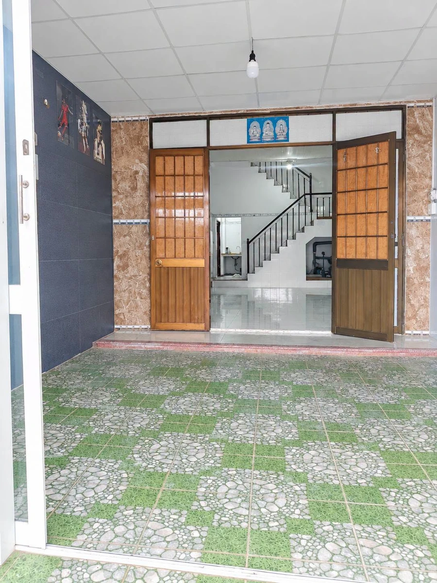 Bán nhà mặt tiền Quang Trung Rạch Giá 111 m² An Giang - Ảnh thu nhỏ 2