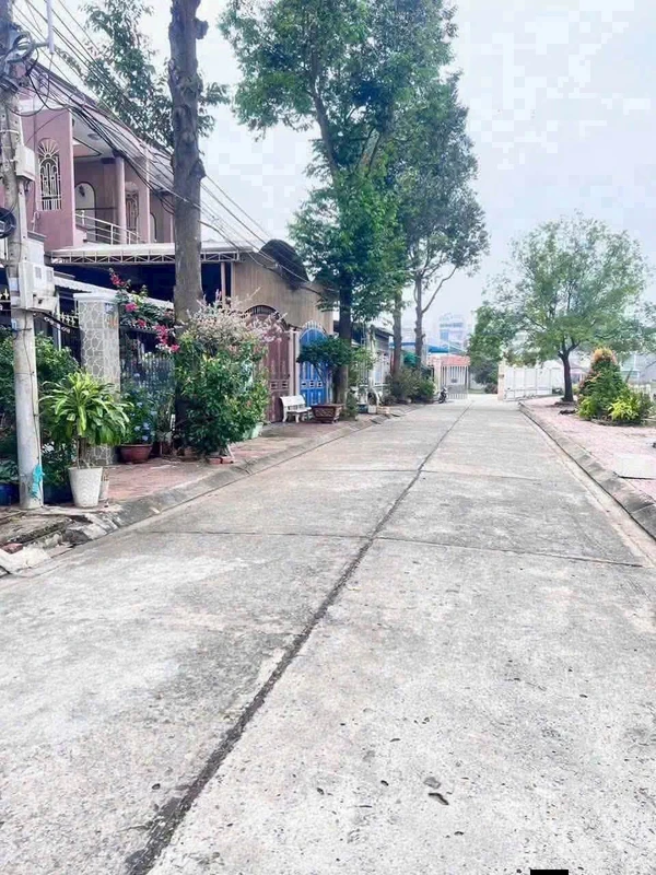 Bán nhà mặt tiền 106m2 Bờ kè Lê Anh Xuân, Tây Ninh 3 tỷ 500 triệu