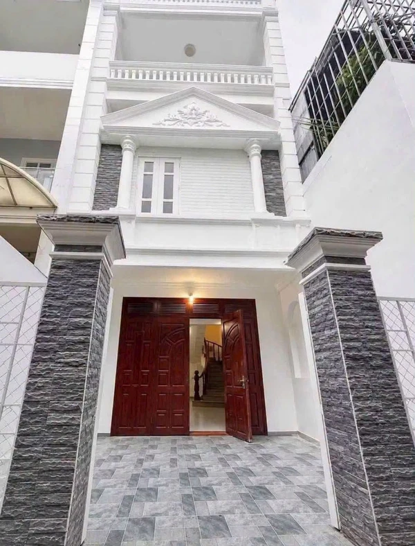 Bán nhà hẻm 68m² 4 tầng Bãi Trước Vũng Tàu