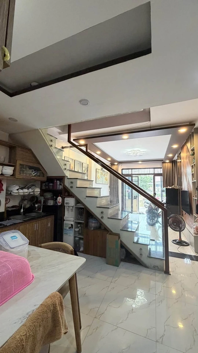 Bán nhà mặt tiền Trường Chinh 3 tầng 45m2, 3PN, view công viên, Thanh Khê, Đà Nẵng - Ảnh thu nhỏ 3