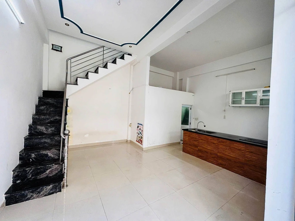 Bán nhà 1 trệt 1 lầu 60m² Sư Vạn Hạnh, Nha Trang - Ảnh thu nhỏ 4