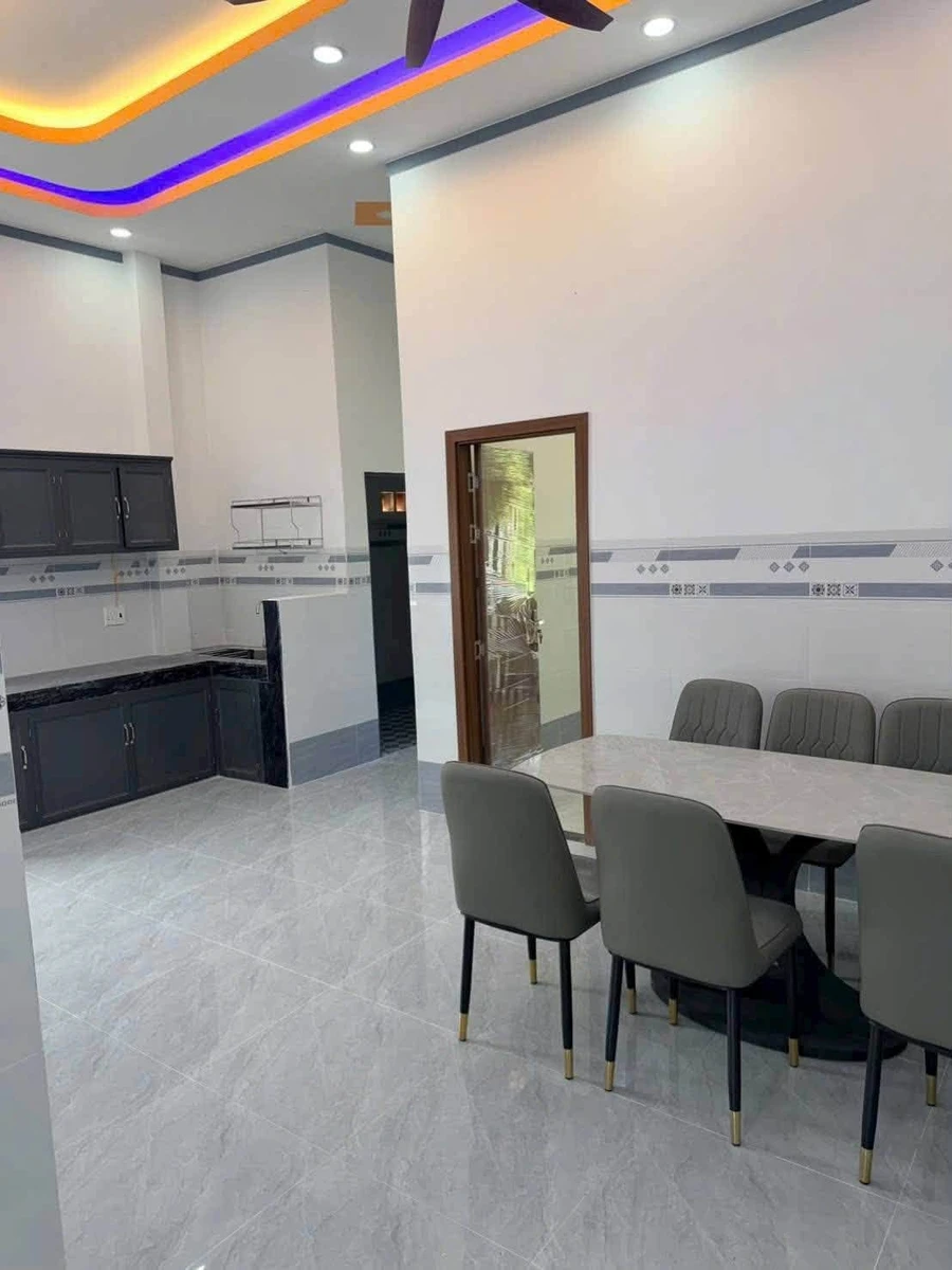Bán nhà cấp 4 hai phòng ngủ 120m² Hóc Môn - Ảnh thu nhỏ 3