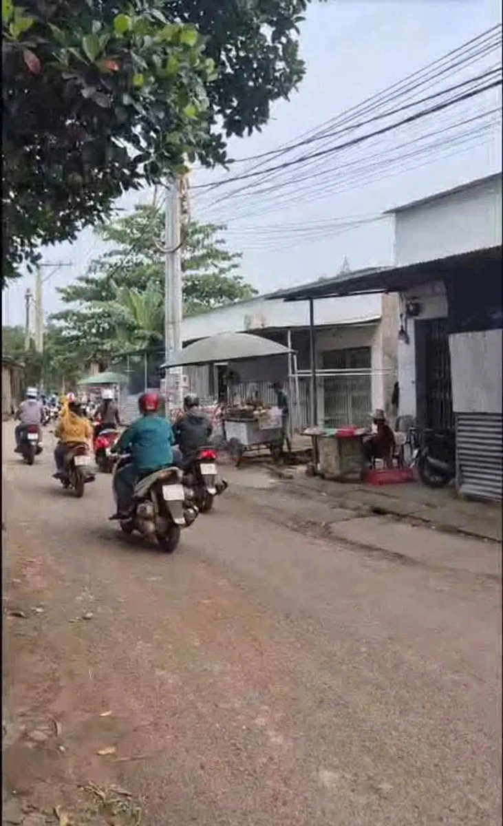 Bán đất mặt tiền KCN Bàu Xéo 993m², 4 tỷ - Ảnh thu nhỏ 2