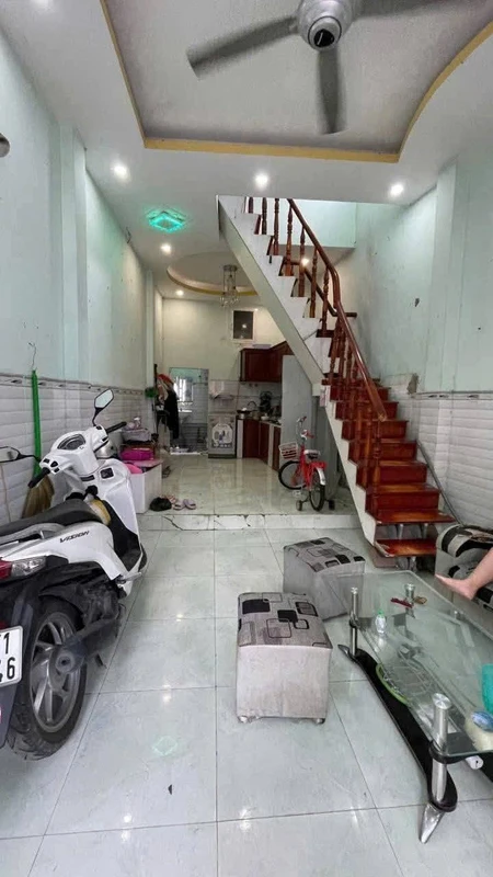 Bán nhà 26m2, 2PN 2WC, sổ riêng, An Phú Bình Dương