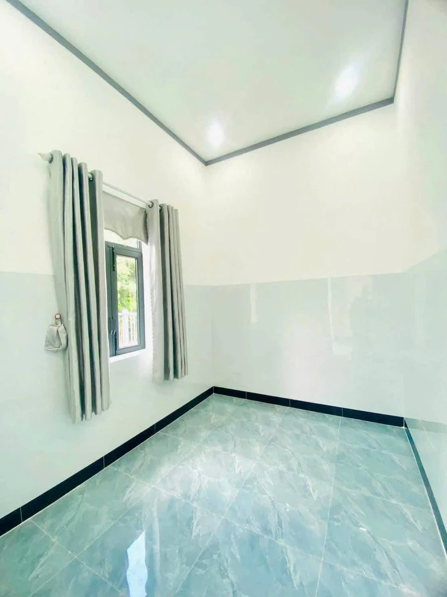 Bán nhà 2 phòng ngủ 60m² 979 triệu gần chợ Long Hoa Tây Ninh - Ảnh thu nhỏ 5