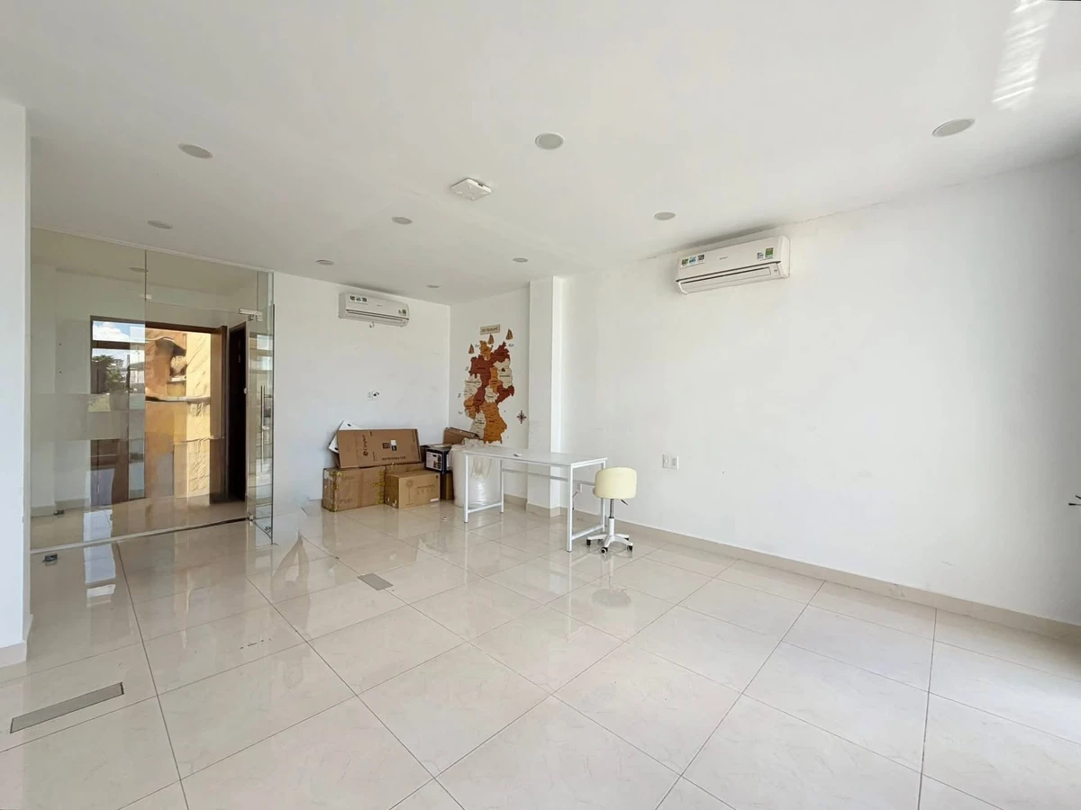 Bán tòa VP mặt tiền Nguyễn Văn Nguyễn, Q.1, 66m², 27 tỷ - Ảnh thu nhỏ 4
