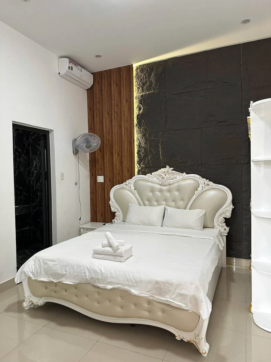 Bán toà nhà 4 tầng mặt tiền Hàn Mạc Tử, 150m2, Huế - Ảnh thu nhỏ 2