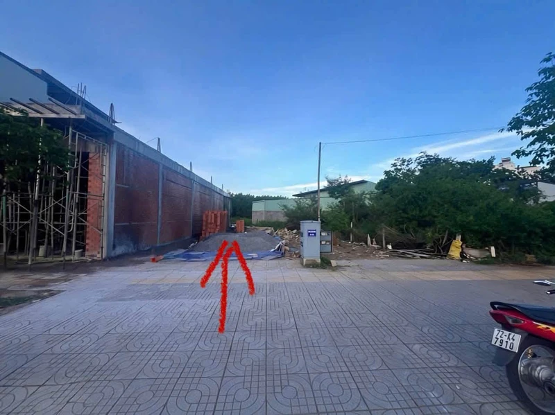 Bán lô đất mặt tiền 157m2 Bà Rịa 4,99 tỷ
