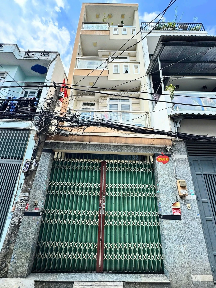 Bán nhà mặt tiền hẻm Tân Phú 4x11m, 5,35 tỷ - Ảnh 1