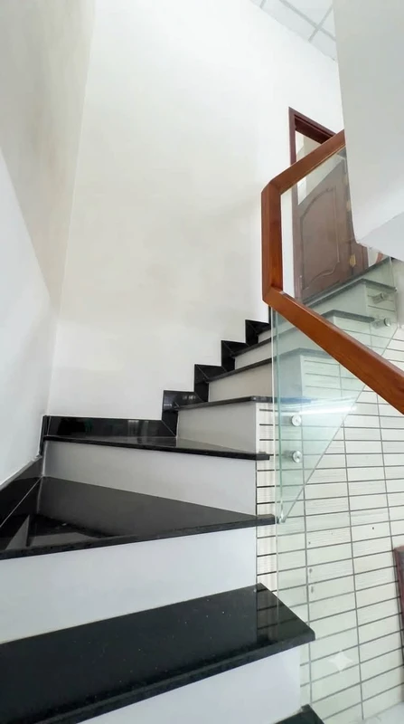 Bán nhà cũ 50m² hẻm Huỳnh Thị Hai Q12, 1 tỷ 300 canhogialam