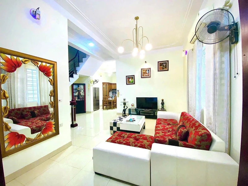 Bán nhà 2 tầng 4PN 112m2 đ. Trần Hưng Đạo, TP Vinh, Nghệ An