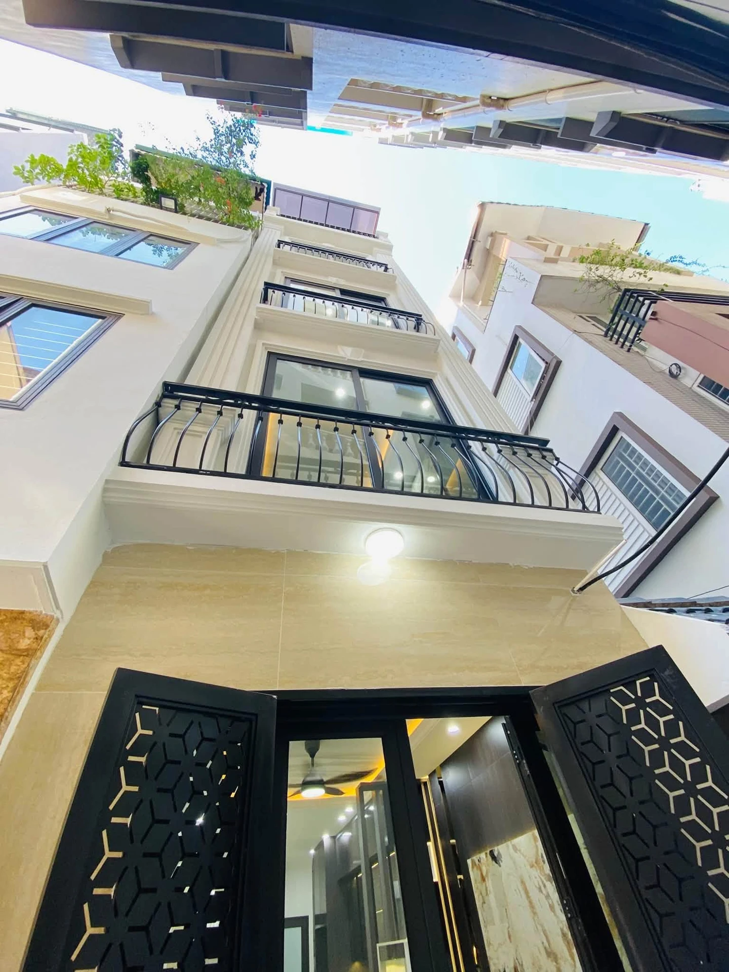 Bán nhà 31,33m² 3PN tại Xuân La Tây Hồ Hà Nội 11,2 tỷ - Ảnh 1