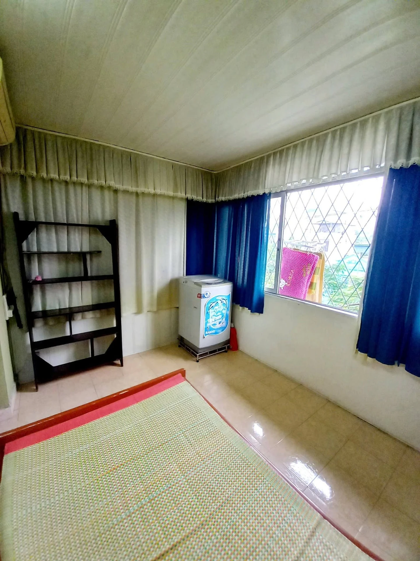 Cho thuê căn hộ 2 phòng đủ nội thất 5 triệu/tháng tại 9 Trần Hưng Đạo, Cửa Nam, Hà Nội - Ảnh 1