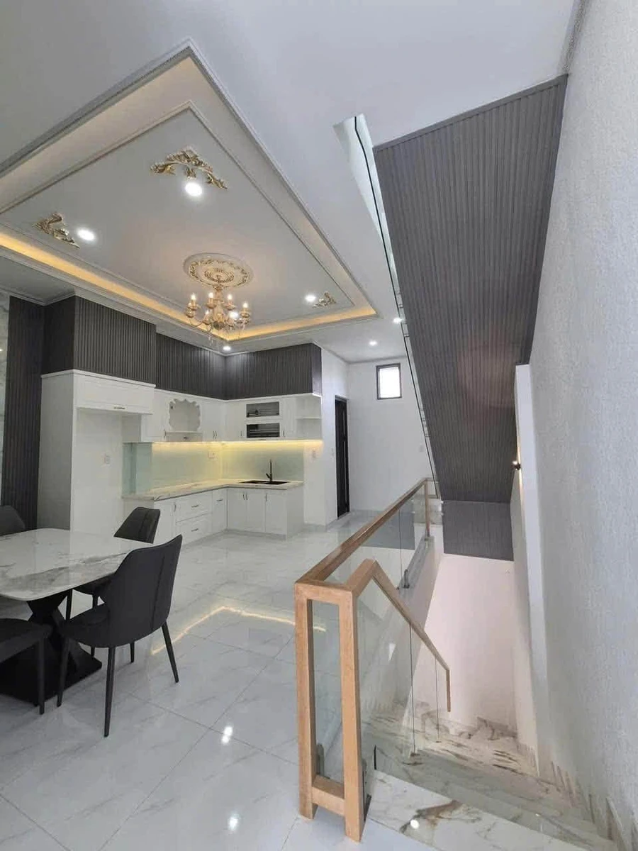 Nhà 3 tầng mặt tiền 60m² Buôn Ma Thuột 4.5 tỷ - Ảnh thu nhỏ 3
