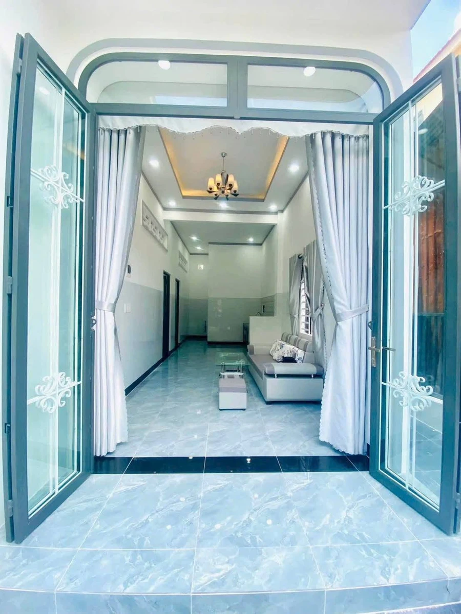 Bán nhà 2 phòng ngủ 60m² 979 triệu gần chợ Long Hoa Tây Ninh - Ảnh thu nhỏ 3