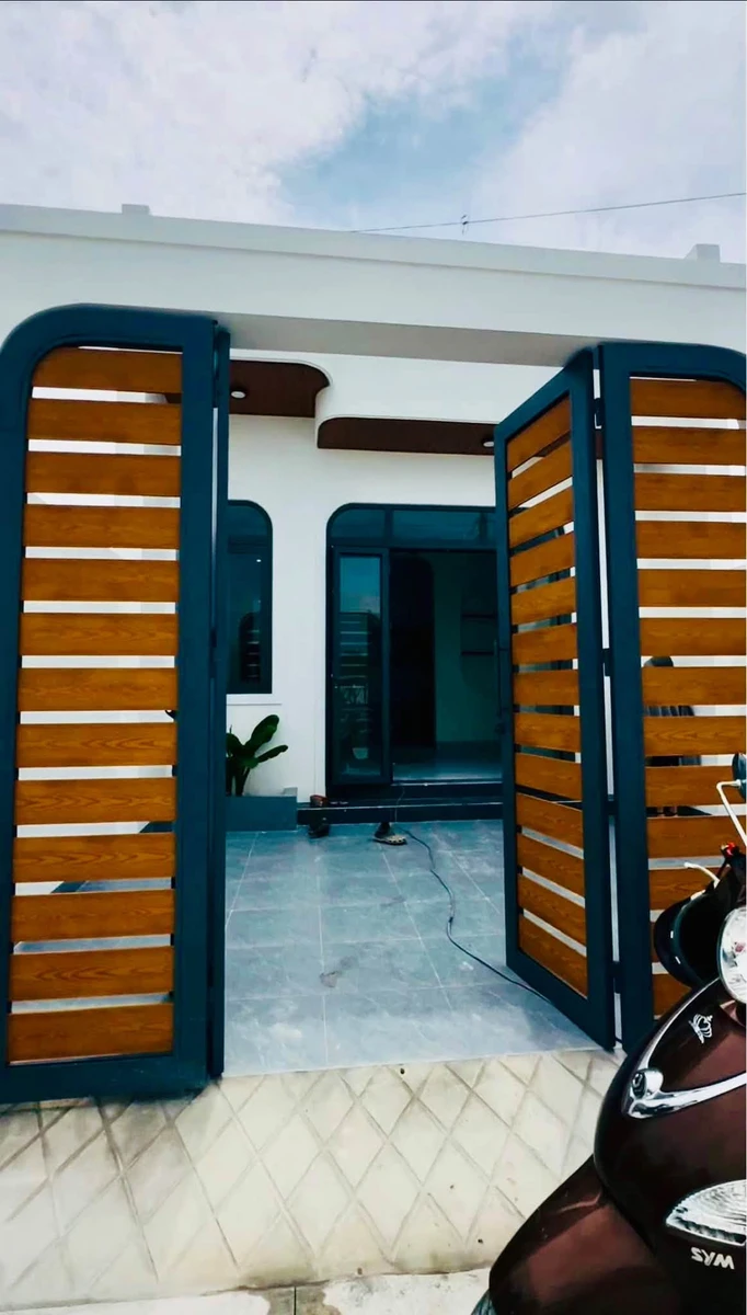 Bán nhà mới xây 100m², 2PN, tặng nội thất ở Lâm Đồng - Ảnh thu nhỏ 2