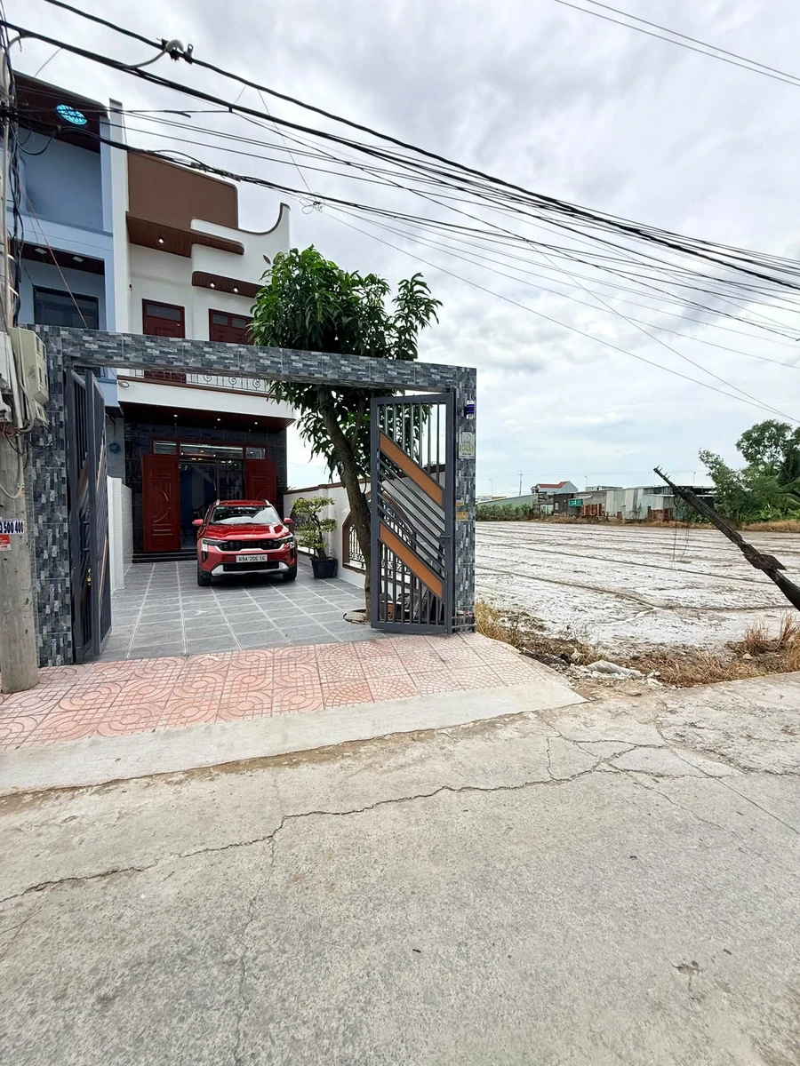 Bán nhà 1 trệt 1 lầu 3PN tại Cần Giuộc Long An 143m2 - Ảnh thu nhỏ 2