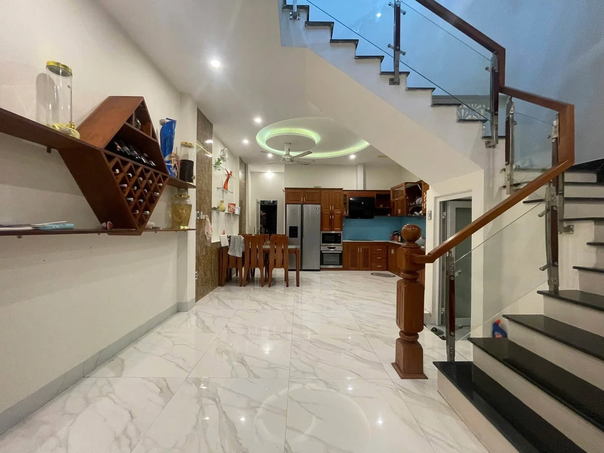 Bán nhà 3 tầng 100m2 mặt tiền đường Hoà An, Đà Nẵng - Ảnh thu nhỏ 3