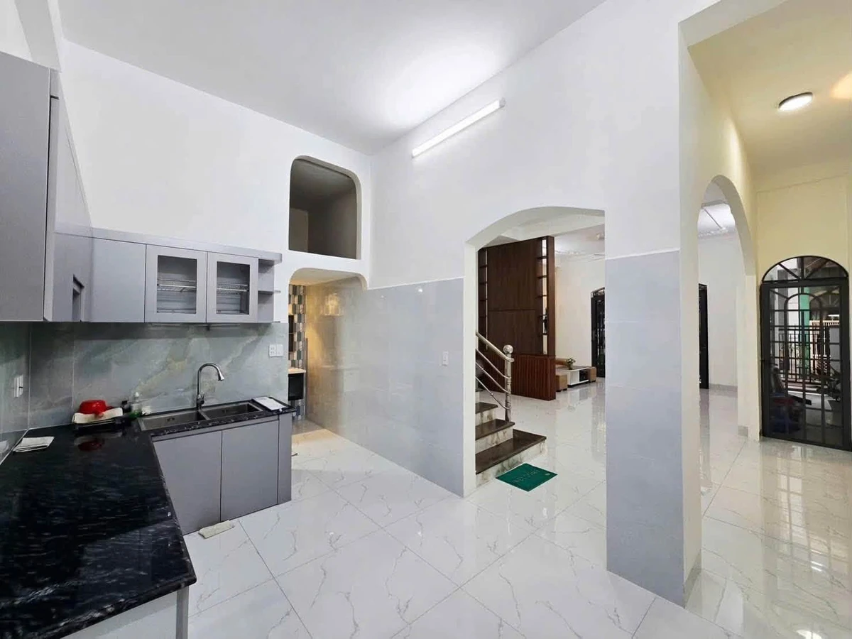 Bán nhà lầu 91m² gần công viên 30/4, Phường Hố Nai - Ảnh thu nhỏ 4