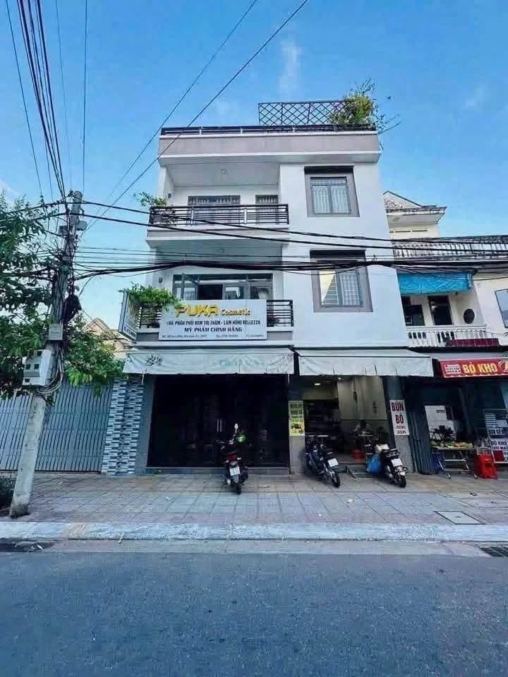 Bán nhà mặt tiền 1 trệt 3 lầu 69m² Vũng Tàu - Ảnh thu nhỏ 4