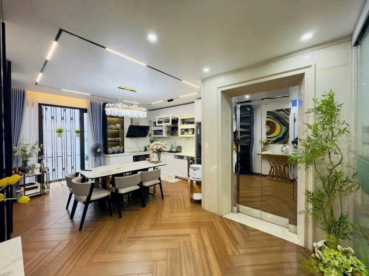 Bán nhà 5 tầng thang máy 86m² 14,85 tỷ Lê Hồng Phong - Ảnh thu nhỏ 2