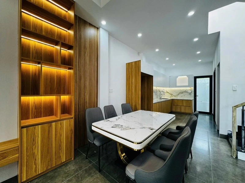 Bán nhà 2 tầng hiện đại 100m² Thủy Xuân Huế 3 tỷ 1