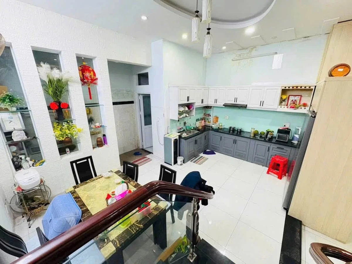 Bán nhà 1 trệt 1 lầu 70m² hẻm rộng Nguyễn An Ninh, P. Tam Thắng, Vũng Tàu - 7,6 tỷ - Ảnh thu nhỏ 3