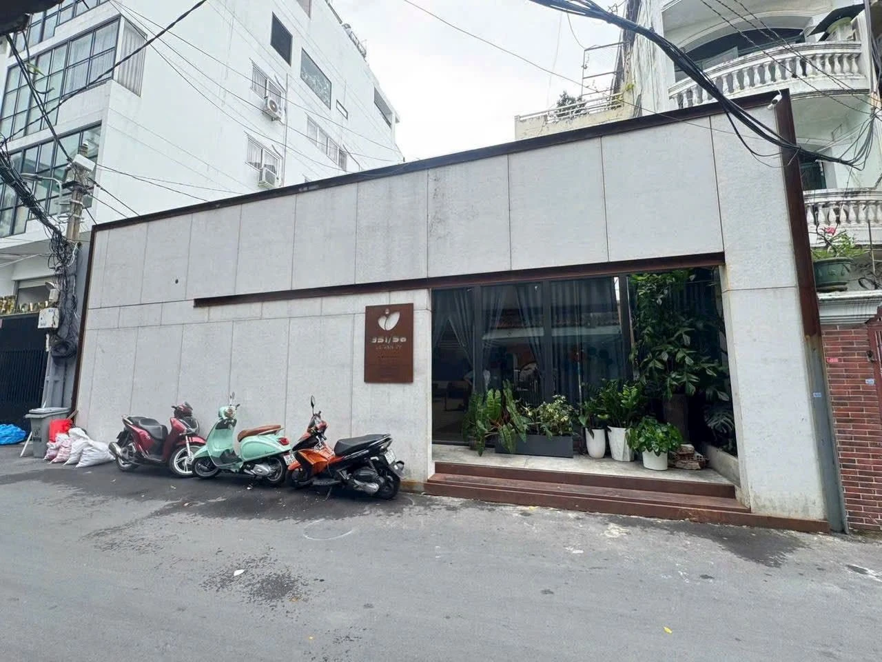 Bán nhà mặt tiền 272m² Lê Văn Sỹ, Quận 3 - Ảnh 1