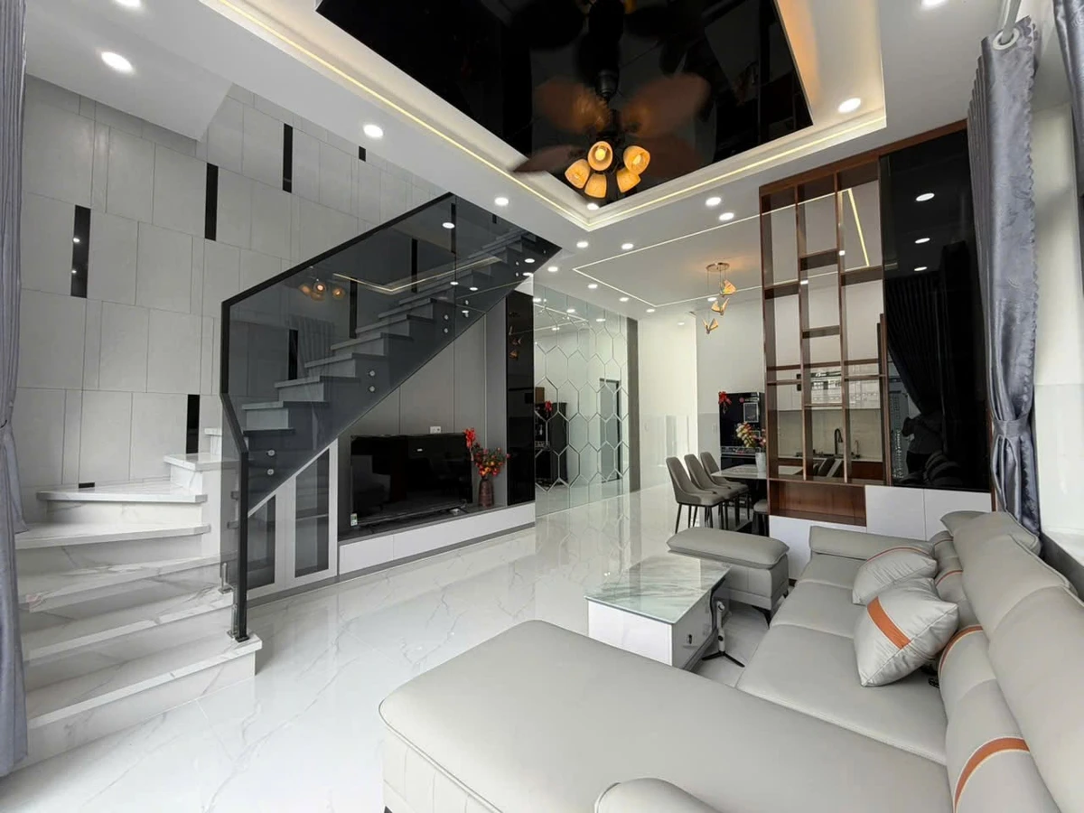 Bán nhà lầu 3 PN, 4 WC, 111.7m² tại Tây Ninh, 3.25 tỷ - Ảnh thu nhỏ 2