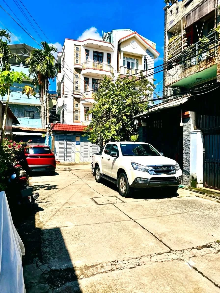 Nhà bán 4,3x16,5m (71m²) 4,6 tỷ Quận 12 - Ảnh 1