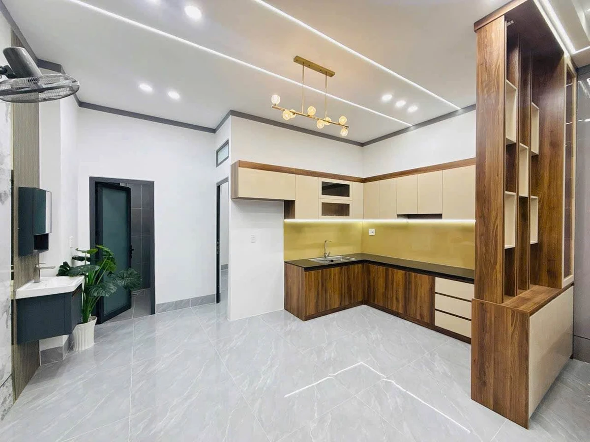 Bán nhà 3PN 2WC chợ Phú Thọ 165m² - 3.35 tỷ - Ảnh thu nhỏ 4