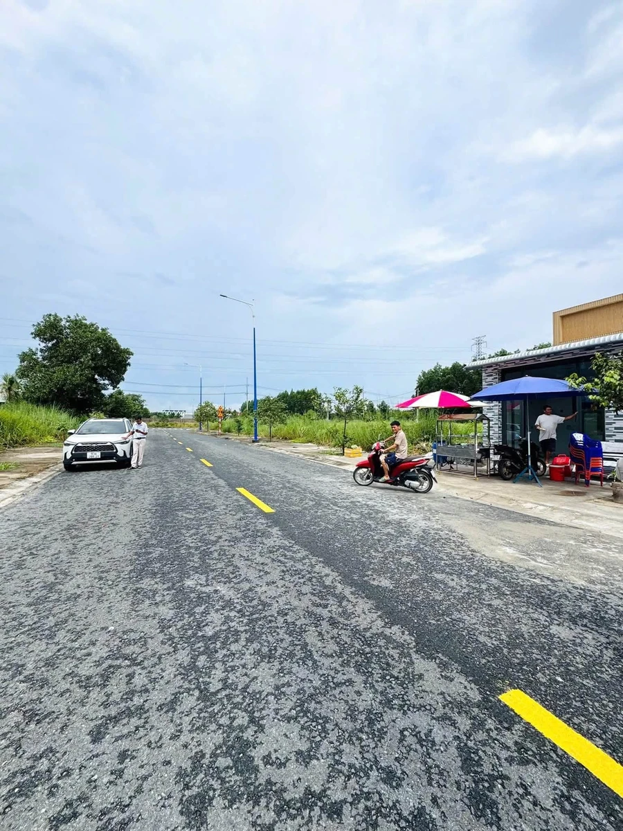 Bán dãy trọ 12 phòng, kiot, 300m² doanh thu 26tr/tháng Bình Dương - Ảnh thu nhỏ 4