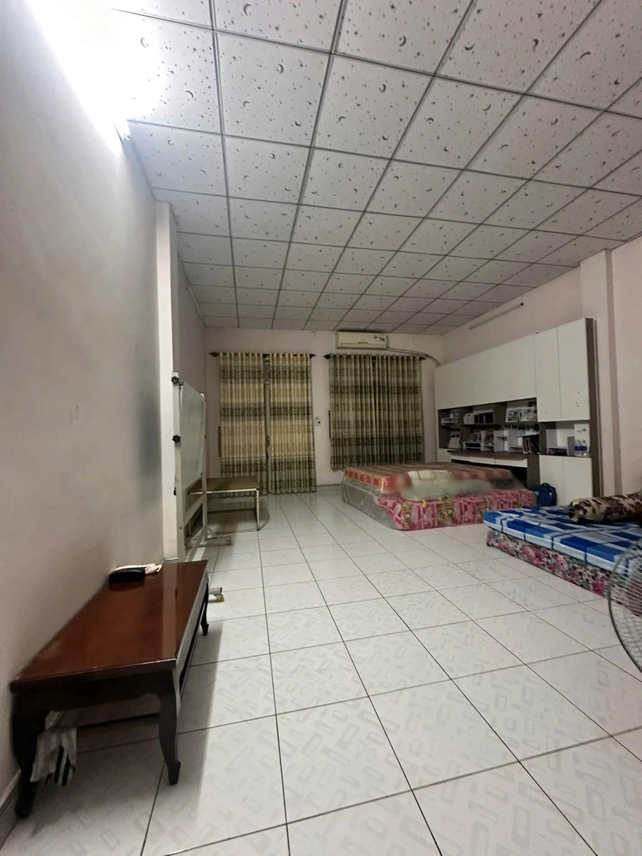 Bán nhà mặt tiền Trương Định Tân Mai 74m² 7,9 tỷ - Ảnh thu nhỏ 4