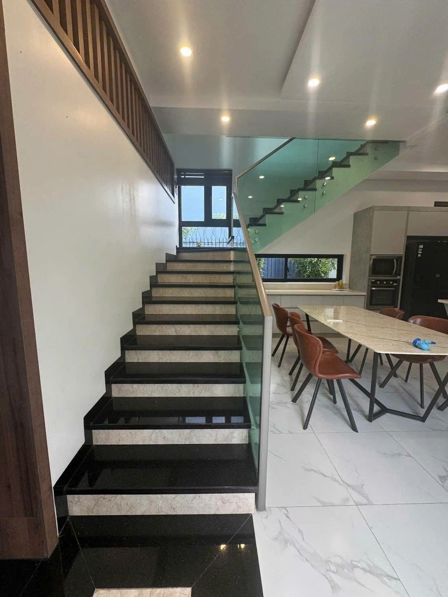 Bán nhà 2 lầu 478m² 3 phòng ngủ Bình Thuận 5 tỷ - Ảnh thu nhỏ 5