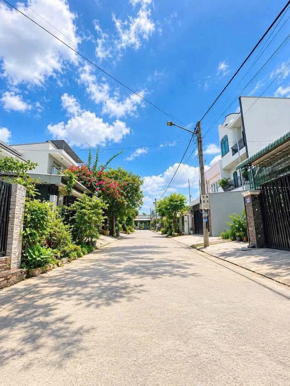 Nhà bán 2,48 tỷ, 2 phòng ngủ, 98,7 m² Thủ Dầu Một - Ảnh 1