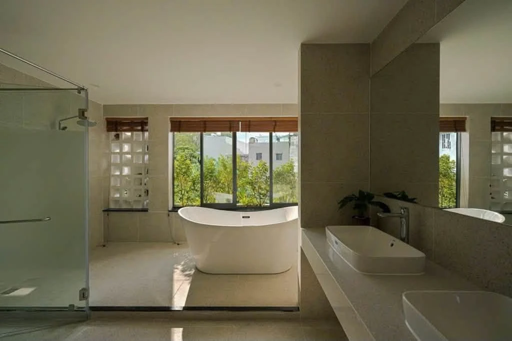 Bán nhà 5 tầng villa mini 80m2 có hồ bơi gần Đỗ Xuân Hợp Quận 9, giá 12 tỷ - Ảnh thu nhỏ 4